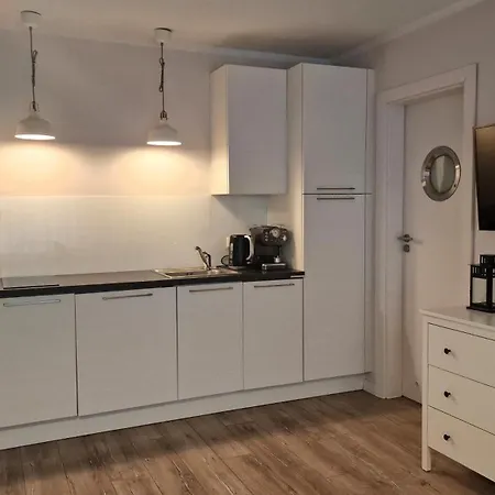 Bresno Mare Sea Front Przy Plazy Apartamento *